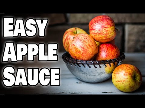 Easy No Sugar Added Applesauce (it tastes amazing!)