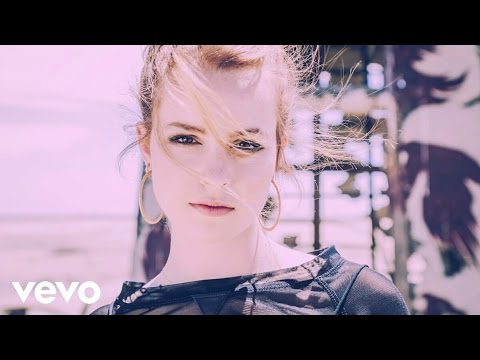 Bridgit Mendler - Snap My Fingers (Music Video)