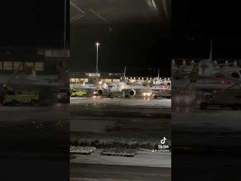 Fascinating Deicing FedEx plane at Vancouver Airport #yvr #shorts