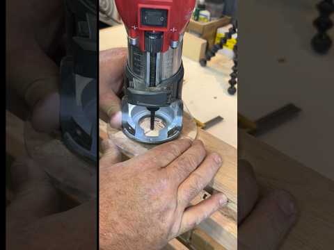 Simple hinge installation. #woodworking #router #asmrvideo