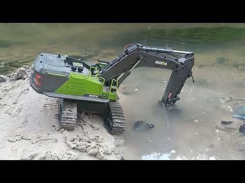 simulasi alat berat pembuatan tanggul di pinggir sungai #rc #kontruksi #toys #viral #rcconstruction