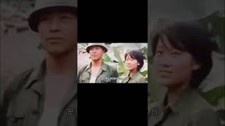 1987年，秦天团长头戴钢盔，在老山轮战期间，一张罕见的留影 #历史 #老照片