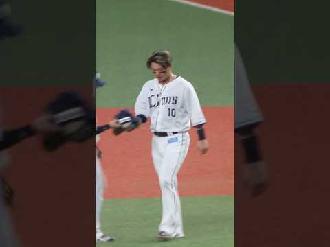 チャンスで打てず悔しがる佐藤龍世 #ライオンズ #龍世#ショート動画 #野球#ベルーナドーム