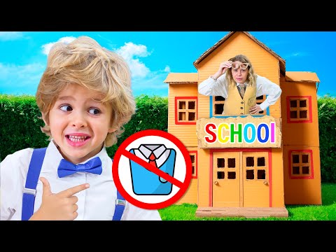 Eva and Friends Adventure in a Cardboard school for Kids