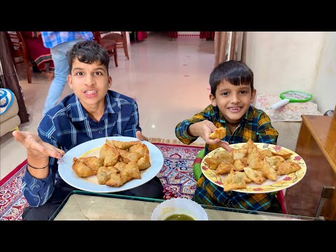 Samosa Eating Challenge 😲