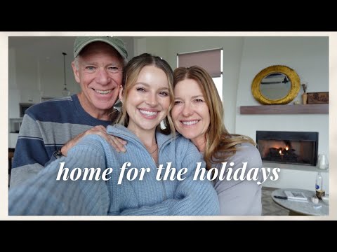 VLOG: home for the holidays, a special wedding gift + main street Christmas