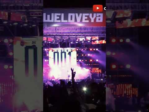 #davido at #weloveya #youtubeshorts #afrobeats #nigeria