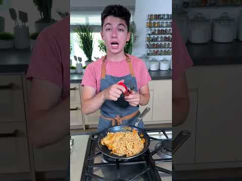 Cooking A Spaghetti Omelet