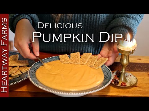 The MOST amazing EASY pumpkin dip for the holidays! Snack Recipe