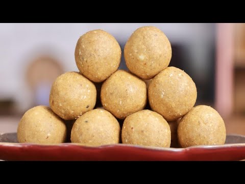 आटे के लड्डू बनाने का सबसे आसान तरीका | Atta Laddu Recipe in Hindi | आटे के टेस्टी लड्डू कैसे बनाये