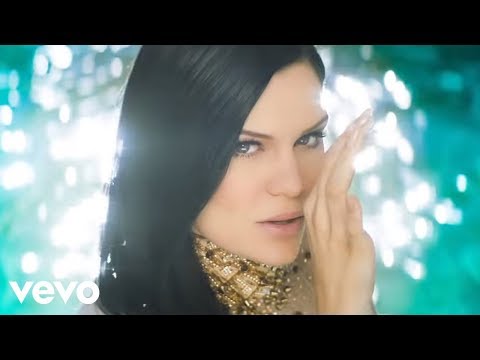 Jessie J - Burnin' Up ft. 2 Chainz (Official Video)