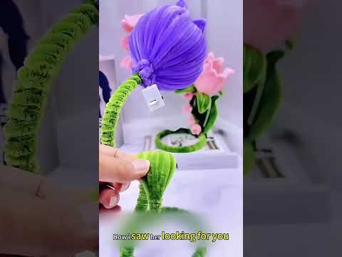 DIY pipe cleaner lily of the valley flower lamp #diy #flowers #gift #craft #handmade #handcraft #diy