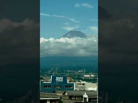 坐新幹線看無雪的富士山Take the bullet train to see the snow-free Mt. Fuji#日本#新干线#富士山#Japan #Shinkansen #Fuji