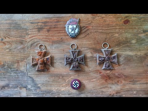 Eastern Front Relic Cleaning: Guard badge | EK2 1939 marked 65 | NSDAP Enamelled Party Badge