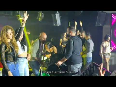 Roberto Challita Live Vault Club Kaslik 30.11.2024 | روبيرتو شليطا ـ أن كنت مسيحية، تنساني ما تنساني