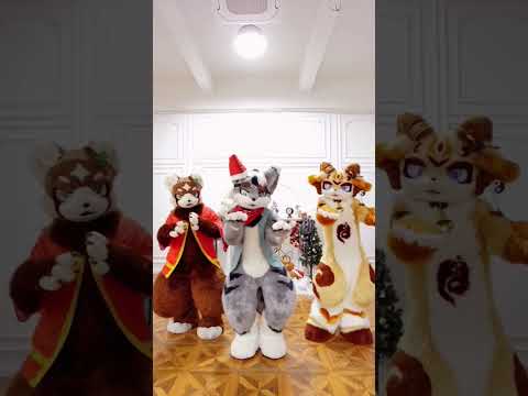 let's #dance subject 3 #科目三  challenge to preparing for #christmas #fursuiter