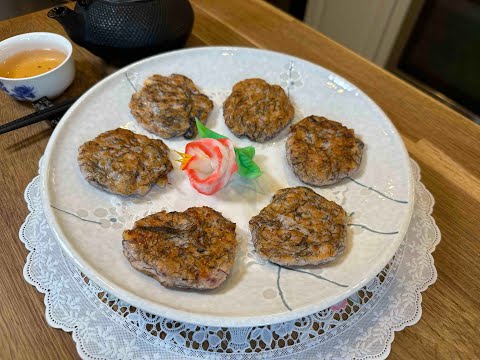 [ 香煎發菜花枝餅 ] - 辦好餡料可以有多種食法，可以做菜式和點心，白灼，香煎，或釀青椒，豆腐，茄子🍆均可。