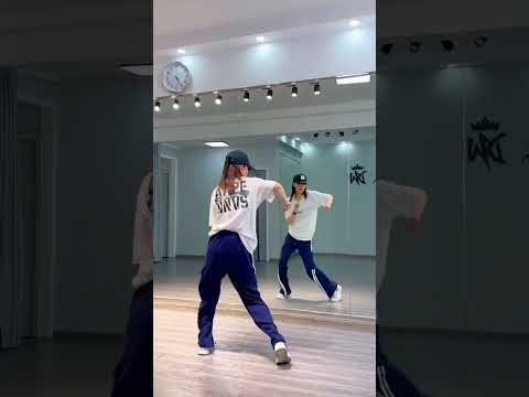 One T + Cool T The magic key - Dance Cover | Cute Girls 01 | #shorts #dance #themagickey