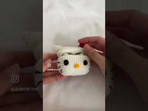 Simple crochet Hello Kitty Airpods pro 2 case #crochetcase #crocetairpodspro2case #crochethellokitty