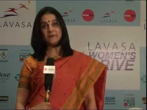 Anuradha Paraskar at Lavasa Women's Drive 2012 Awards Night