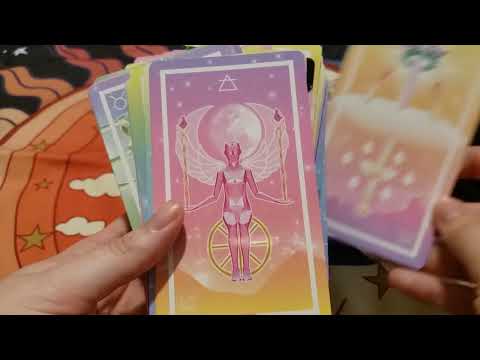 The Prism Tarot Brilliant Cut By Liz Landis - My Soul Deck 😍