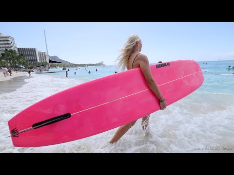 Surfing Canoes in Waikiki (Oct 22, 2022)  4K