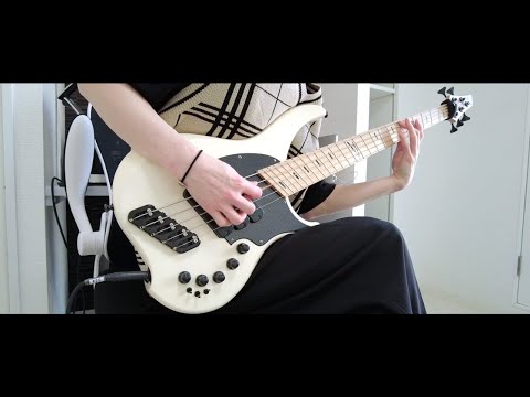 【ayumu】Polyphia Riffs on BASS【Playing God / Aviator / O.D.】