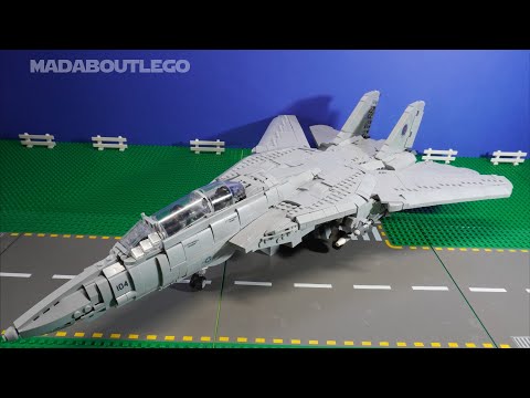 F14 Tomcat Airplane Model