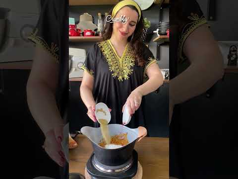 How to make Balaleet 😋 a #traditional Emirati #breakfast 😍 #shorts