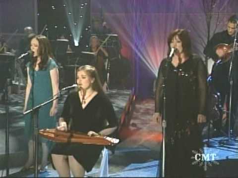 Ricky Skaggs Family with The Whites - Little Drummer Boy