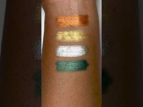 New Long-Wear Cream Shadow Stick Shades | Our Products | Bobbi Brown Cosmetics