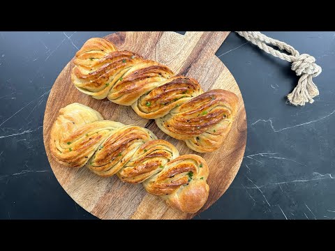 Braided Garlic Bread