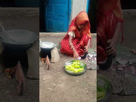 👉😋 छोटी बहु मिर्च की सब्जी...#chhoti bahu#balika vadhu#saas Bahu nok jhok#funny#video#viral#मिर्च सब