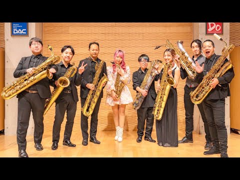 バリトンサックス７本とアルトサックス１本で「The Chicken」を演奏！