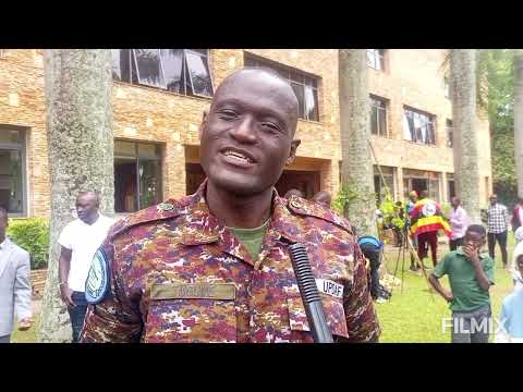 TITUS TUGUME "GOLOLA YANGWIRA BWEMALA OMUMERIKA MWAGALA MU TRIOLOGY MUBAKUBIRE AYITE N'ABEWABWE