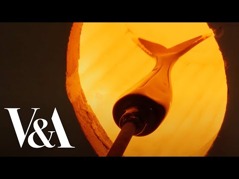 How was it made? Glass-blowing | Elliot Walker | V&A