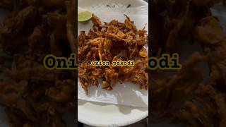 Onion pakodi#onionpakode #shorts #viral #rainyday