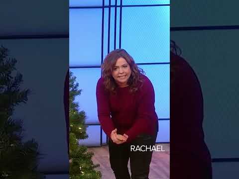 “YOU CANNOT HAVE ENOUGH LIGHTS ON A TREE!” – Rachael Ray #shorts