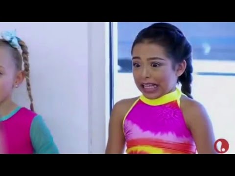 Dance Moms - The Elite Group Dance Is A COMPLETE DISASTER (S6,E30)