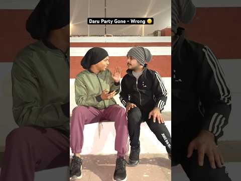 Bike Girvi Rakh Du 🥺 #shorts #shortsfeed #shortsvideo #fyp #funnyshorts #comedy #newyear #varanasi