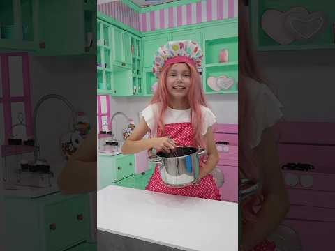 Barbie girl in real life Alice and Johny - I DON’T COOK! #shorts #aliceandjohny