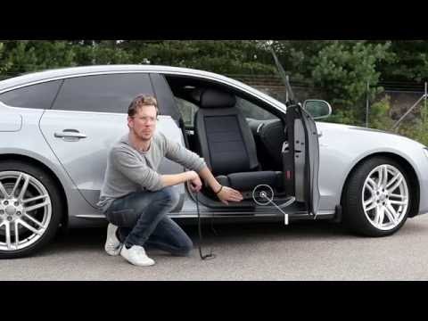 Audi A5 with a swivel seat