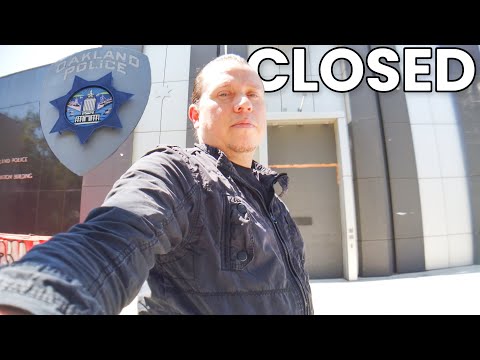 every store is CLOSED in Oakland