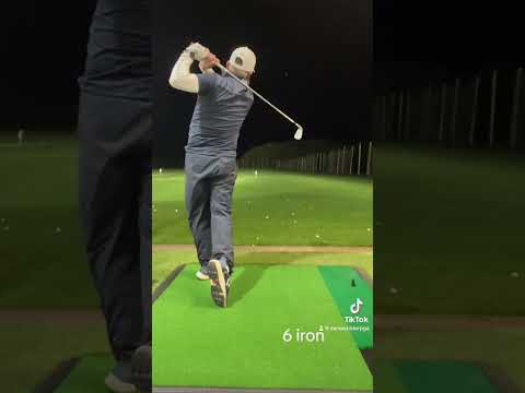 Working through the bag at the range this evening #tips #golf #golfswing #golfer