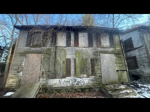 Forgotten Treasures:Four Historic Cottages Abandoned