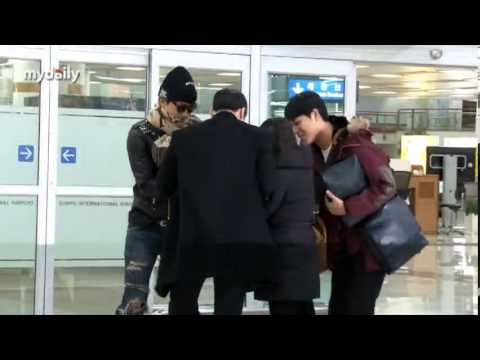 [My Daily]131129 Rain @ Gimpo International Airport