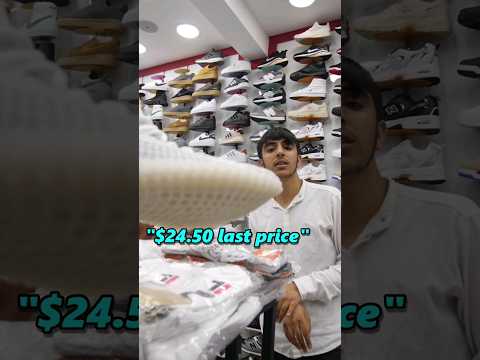 Istanbul Yeezy Bargaining! #travel #istanbul #turkey #bargaining