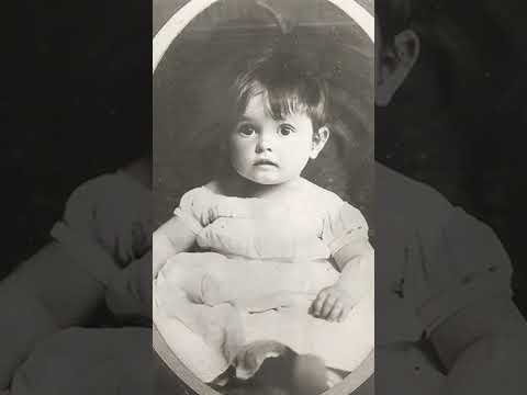 Clara Bow's tragic childhood  #clarabow #1920s #oldhollywood