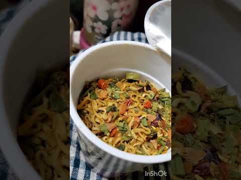 Cup Noodles , spicy vegetables #reels #ytshorts #shorts #noodles