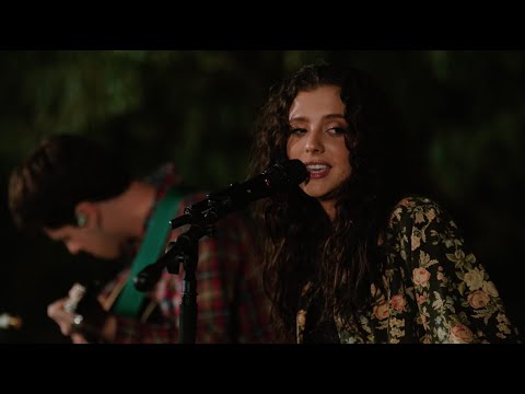 Lanie Gardner - Somewhere, Nowhere In Carolina (Bonfire Sessions)